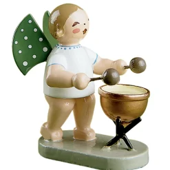 Engel mit Kesselpauke, stehend