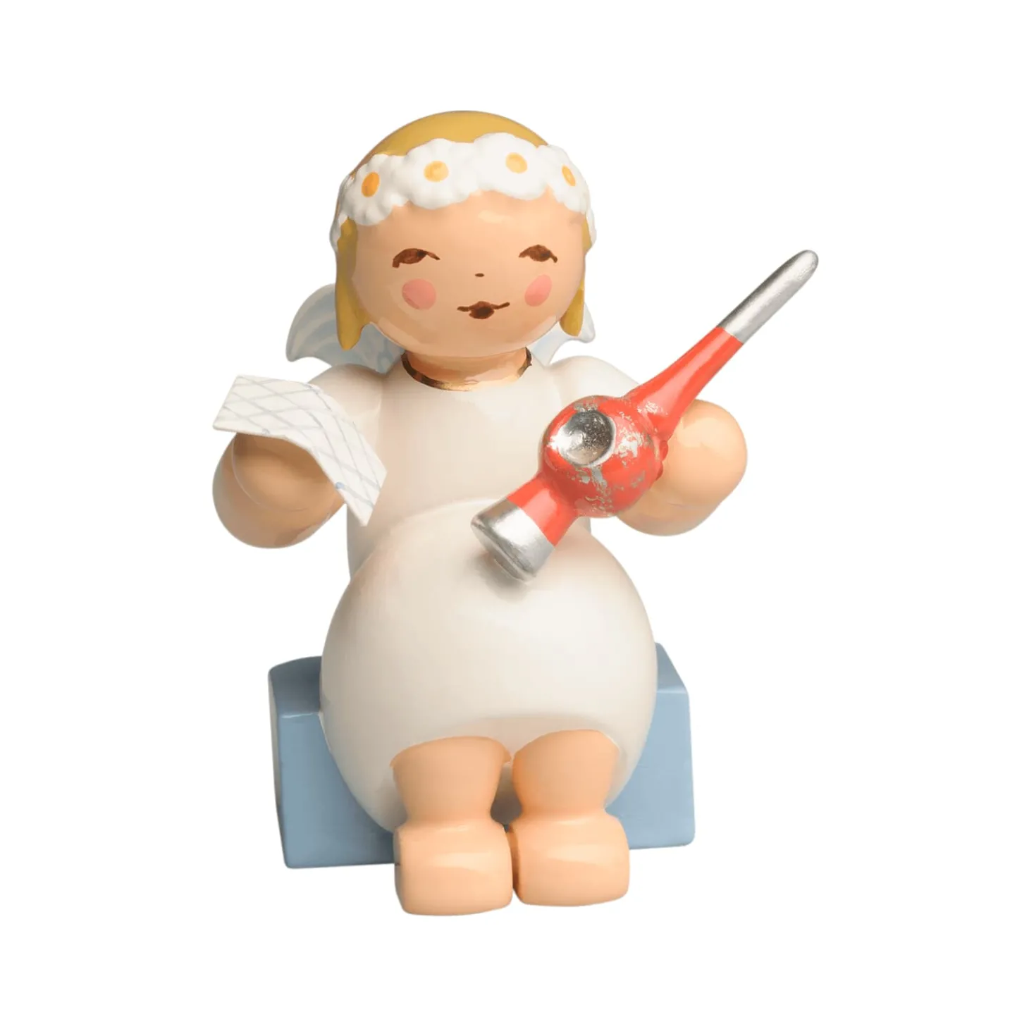 Margeritenengel mit Christbaumspitze, sitzend